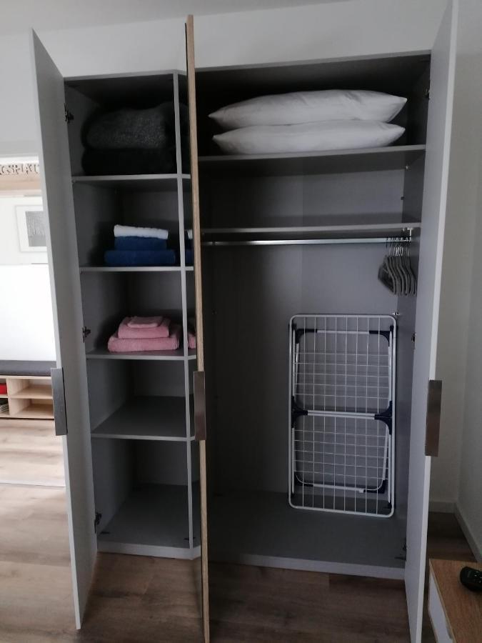 Gaestezimmer Bergerhof - Ankommen Und Wohlfuehlen نيوس المظهر الخارجي الصورة