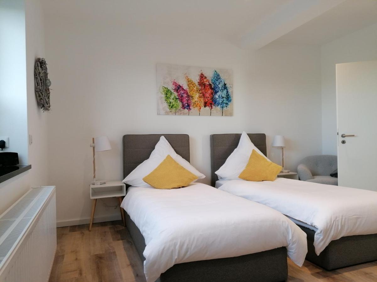 Gaestezimmer Bergerhof - Ankommen Und Wohlfuehlen نيوس المظهر الخارجي الصورة