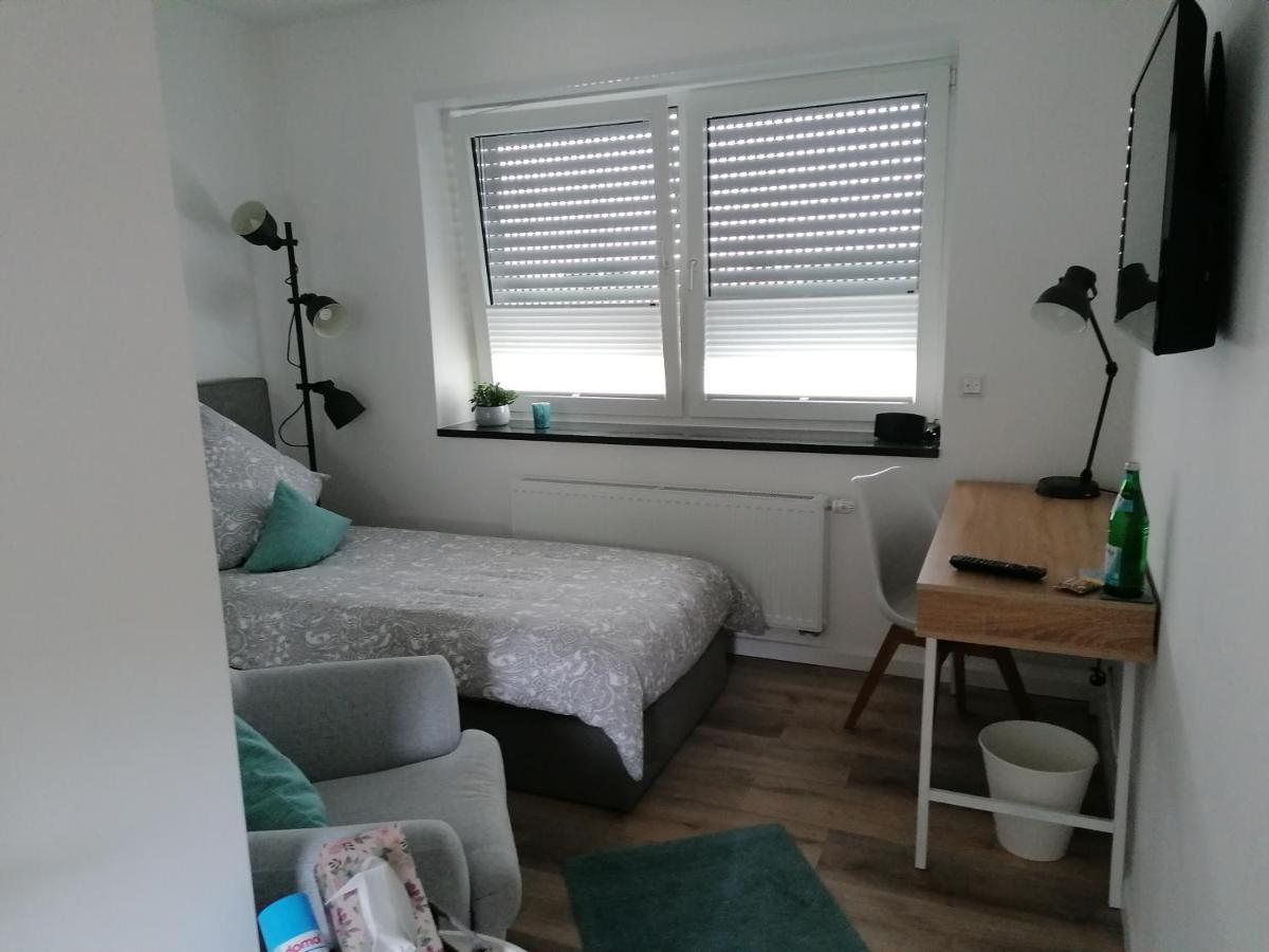 Gaestezimmer Bergerhof - Ankommen Und Wohlfuehlen نيوس المظهر الخارجي الصورة