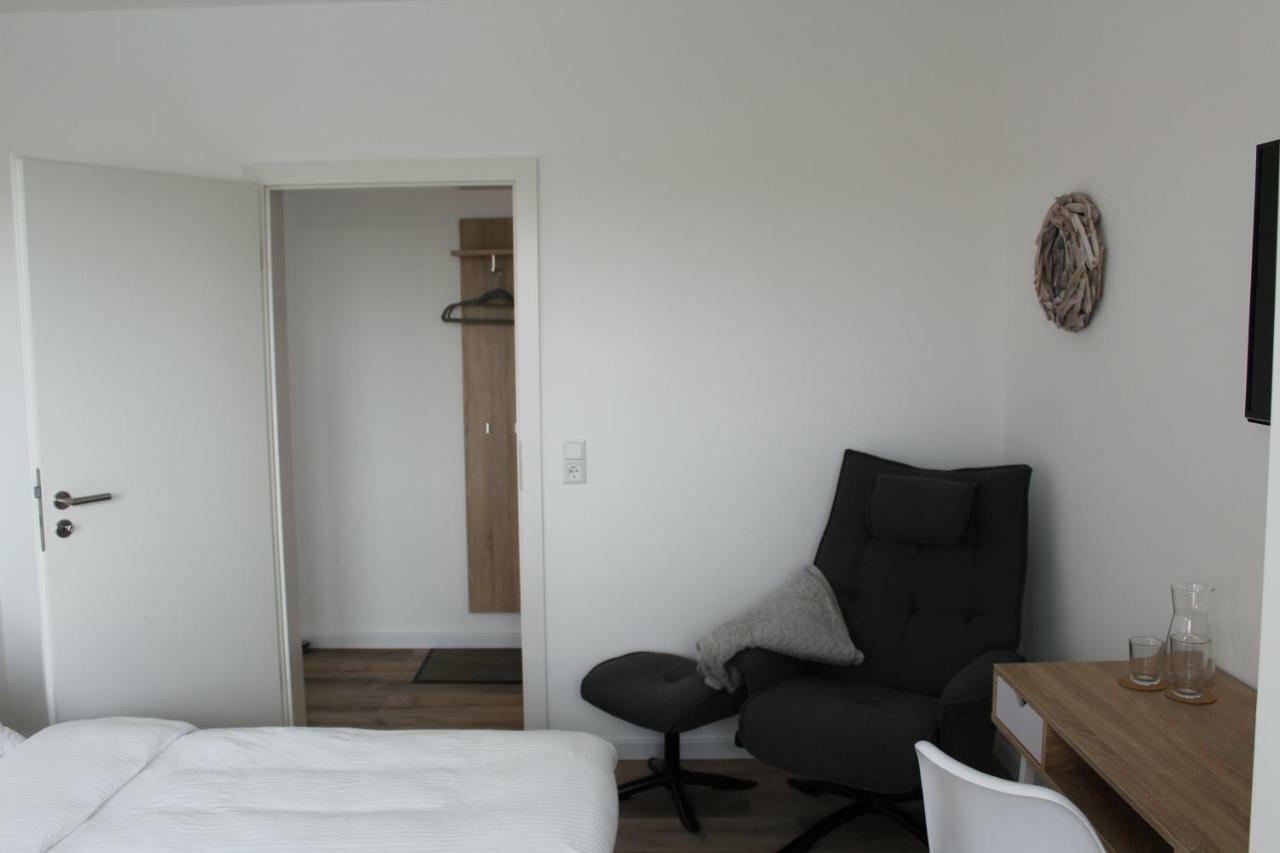 Gaestezimmer Bergerhof - Ankommen Und Wohlfuehlen نيوس المظهر الخارجي الصورة